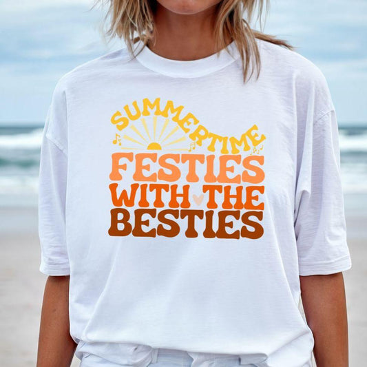 SUMMERTIME FESTIES WITH THE BESTIES RELAXED TEE - Cactus Bloom Co.